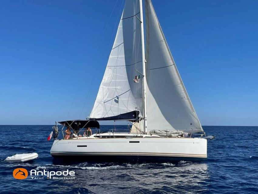 For sale  SUN ODYSSEY 379 de 2012 For sale - photo 1
