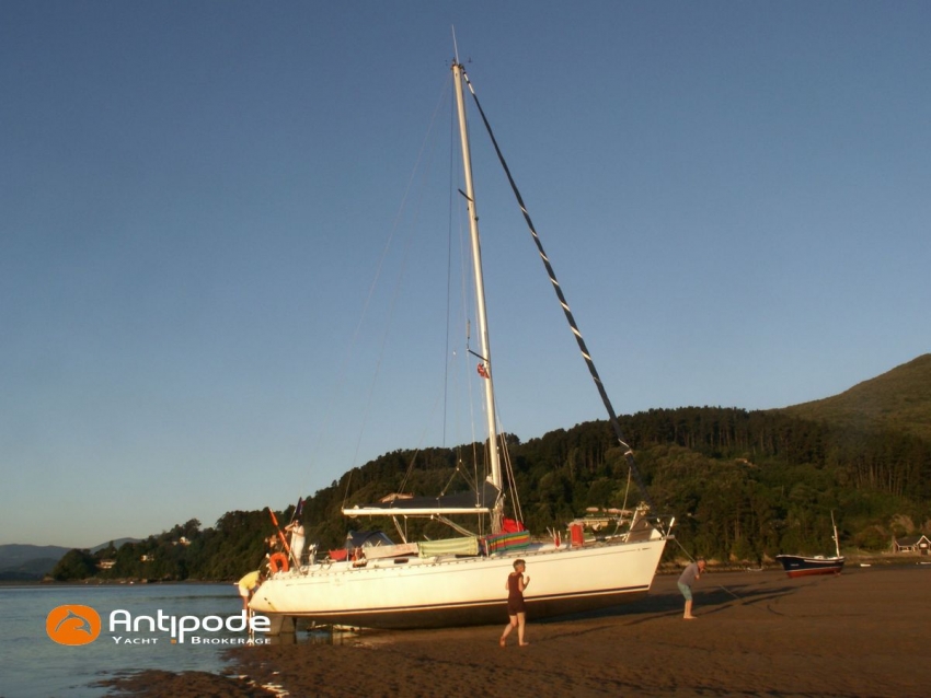 For sale  DUFOUR 39 DI de 2000 For sale - photo 1